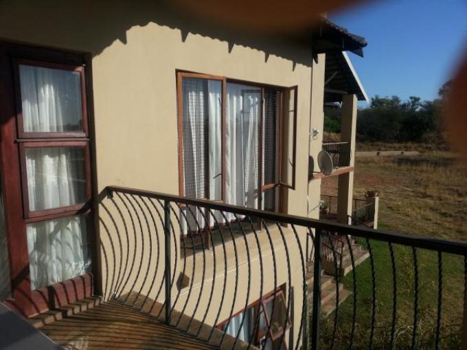 2 Bedroom Apartment for Sale For Sale in Modimolle (Nylstroom) - Private Sale - MR117364