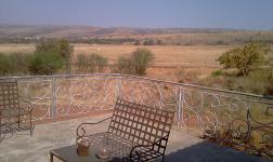 Patio - 112 square meters of property in Buffelspoort