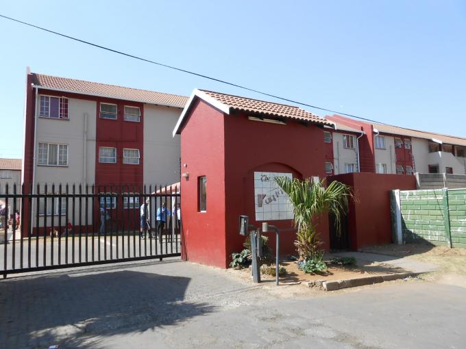 3 Bedroom Apartment for Sale For Sale in Kempton Park - Private Sale - MR117491