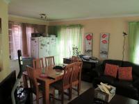 Lounges - 24 square meters of property in Benoni