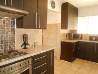Kitchen - 20 square meters of property in Helikon Park