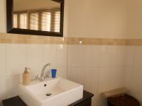 Bathroom 1 - 3 square meters of property in Helikon Park