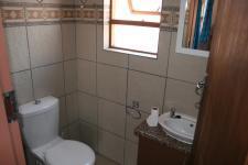 Bathroom 3+ of property in Bronkhorstspruit