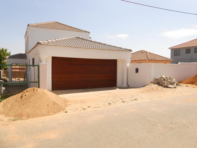 3 Bedroom House for Sale For Sale in Cosmo City - Private Sale - MR117642