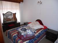 Bed Room 2 - 14 square meters of property in Scottburgh