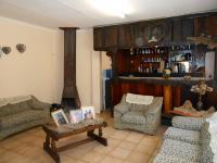Lounges - 35 square meters of property in Strubenvale