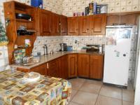 Kitchen - 16 square meters of property in Strubenvale