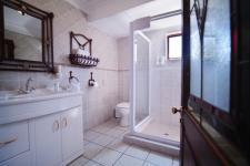 Bathroom 3+ - 48 square meters of property in Woodhill Golf Estate
