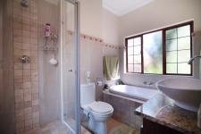 Bathroom 1 - 7 square meters of property in The Wilds Estate