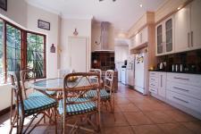 Kitchen - 23 square meters of property in The Wilds Estate