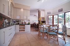 Kitchen - 23 square meters of property in The Wilds Estate