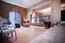 Formal Lounge of property in Woodhill Golf Estate