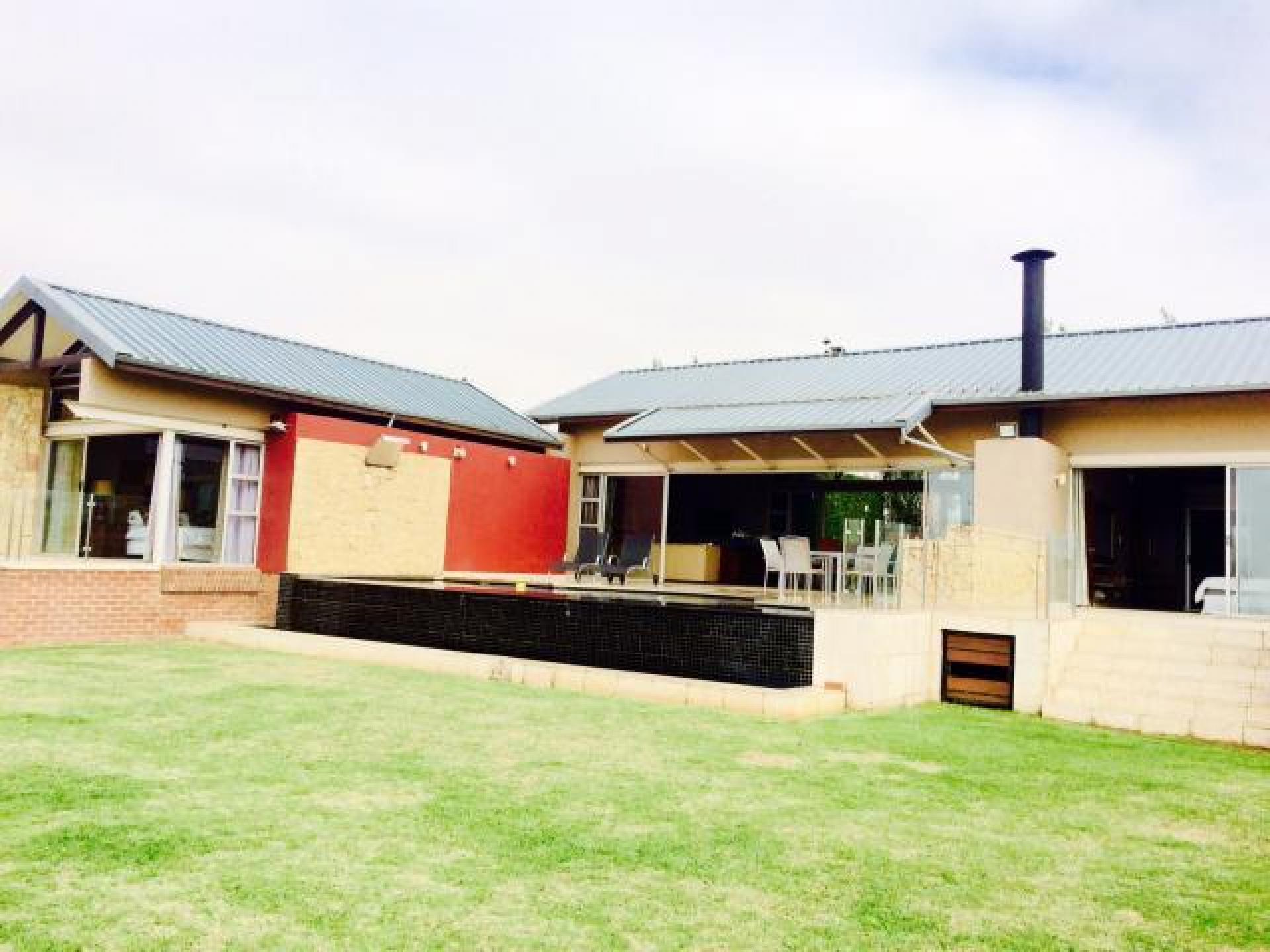 Backyard of property in Bronkhorstspruit