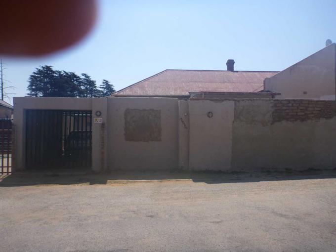 3 Bedroom House for Sale For Sale in Krugersdorp - Home Sell - MR117876