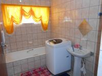 Bathroom 1 - 2 square meters of property in Bela-Bela (Warmbad)
