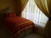 Bed Room 2 - 18 square meters of property in Dalpark