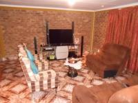 Lounges - 46 square meters of property in Dalpark