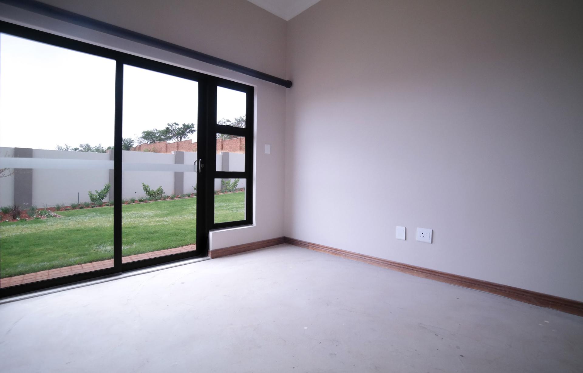 Study - 13 square meters of property in The Wilds Estate