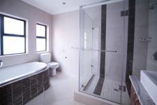 Main Bathroom - 9 square meters of property in The Wilds Estate