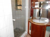 Bathroom 2 - 5 square meters of property in Vanderbijlpark