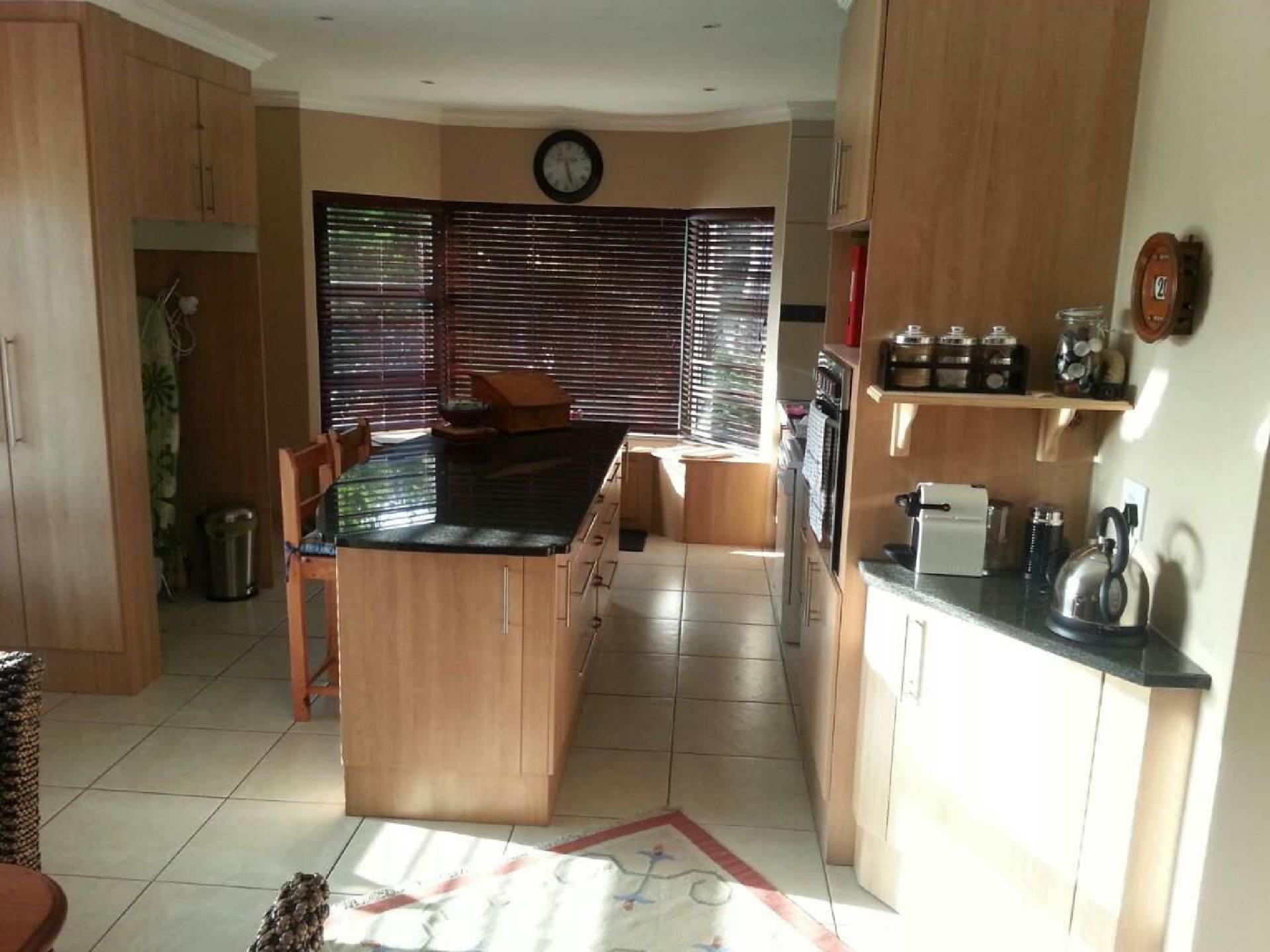Kitchen - 26 square meters of property in Groot Brakrivier