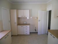 Kitchen - 14 square meters of property in Estcourt