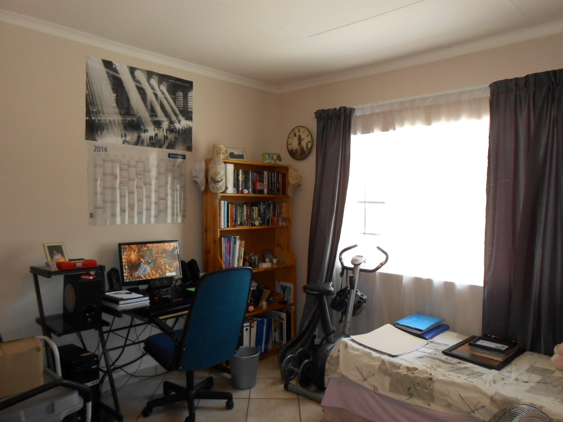 2 Bedroom Sectional Title for Sale For Sale in Rustenburg