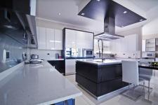 Kitchen - 38 square meters of property in Six Fountains Estate