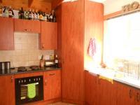 Kitchen - 8 square meters of property in Kengies