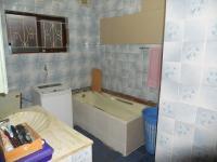 Bathroom 1 - 7 square meters of property in Umzinto