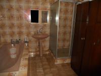 Main Bathroom - 8 square meters of property in Umzinto