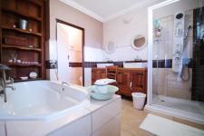 Bathroom 1 - 13 square meters of property in Olympus Country Estate