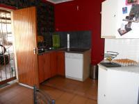 Kitchen - 28 square meters of property in Rensburg