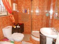 Bathroom 1 - 7 square meters of property in Ennerdale