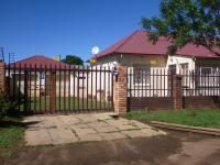 Front View of property in Krugersdorp