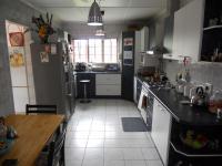 Kitchen - 24 square meters of property in Meer En See