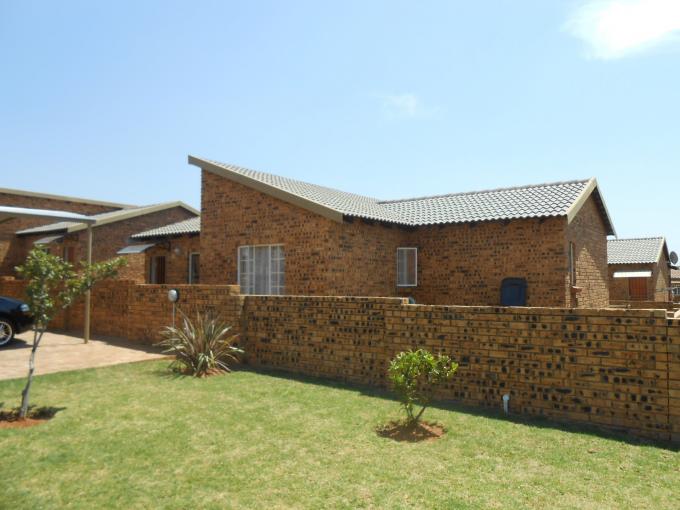 3 Bedroom Sectional Title for Sale For Sale in Noordwyk - Private Sale - MR118633