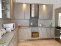 Kitchen - 14 square meters of property in Vereeniging