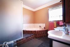 Bathroom 1 - 9 square meters of property in Olympus Country Estate