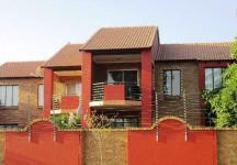 2 Bedroom 1 Bathroom Simplex for Sale for sale in Moreletapark