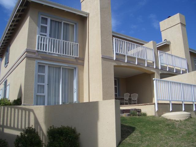 3 Bedroom Duplex for Sale For Sale in Mossel Bay - Home Sell - MR118705