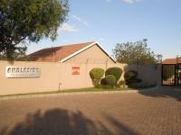 2 Bedroom 1 Bathroom Simplex for Sale for sale in Sundowner