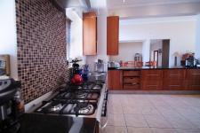 Kitchen - 35 square meters of property in Six Fountains Estate