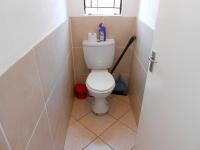 Bathroom 1 - 1 square meters of property in Olievenhoutbos
