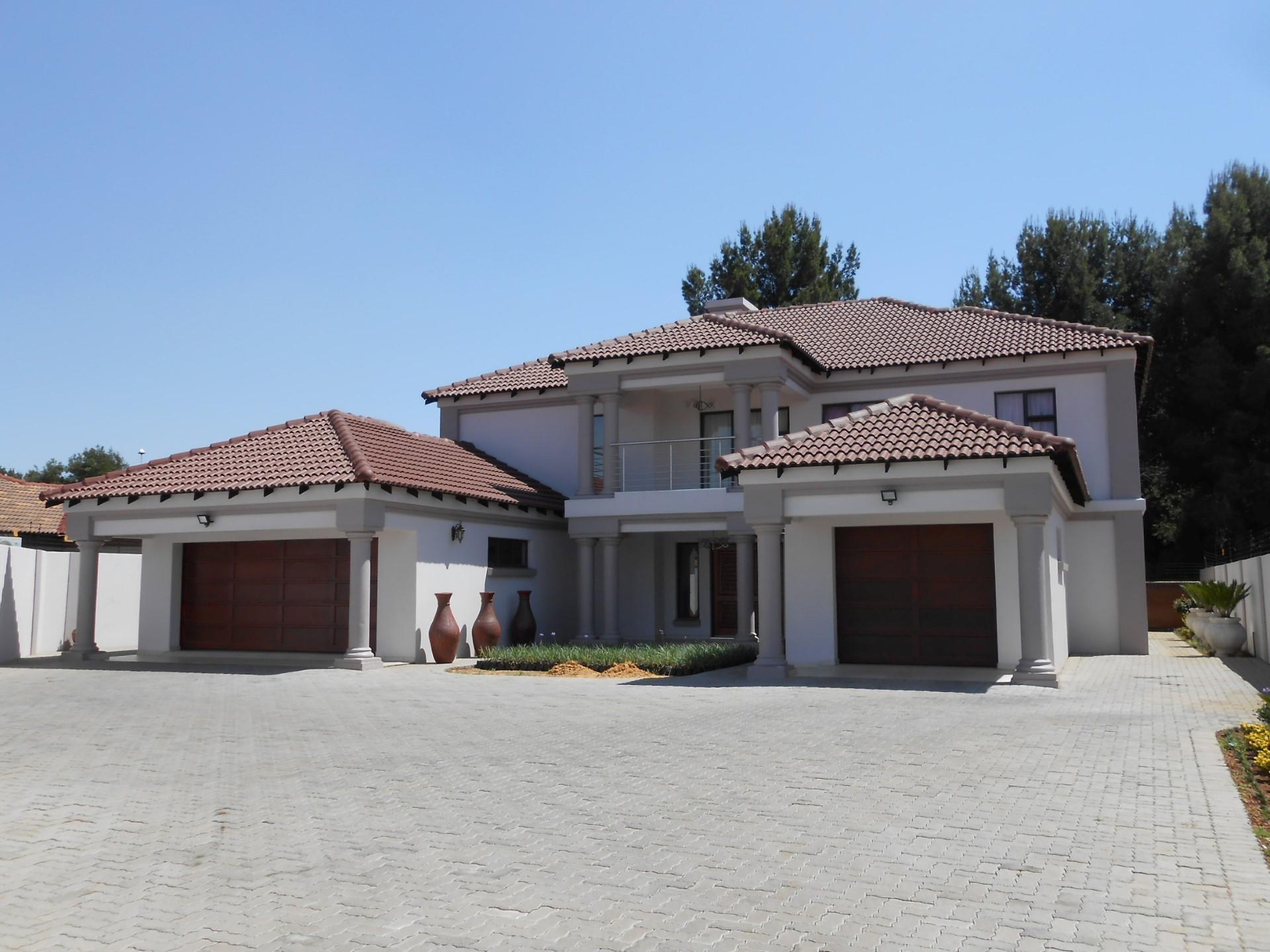 Front View of property in Vanderbijlpark