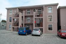 Kitchen of property in Parow Central