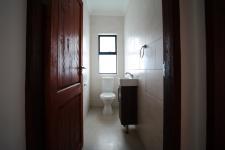 Bathroom 3+ - 5 square meters of property in Willow Acres Estate