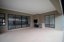 Patio - 29 square meters of property in Willow Acres Estate
