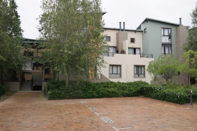3 Bedroom Apartment for Sale For Sale in Somerset West - Private Sale - MR118964