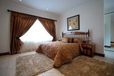 Bed Room 3 - 29 square meters of property in The Wilds Estate